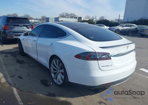 2013 Tesla Model S Performance из США, поврежденный, VIN 5YJSA1DP7DFP28893